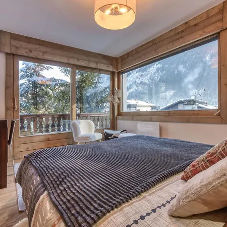 8 Pers Hyper Centre à * Chamonix